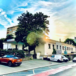 Otel Pankrac
