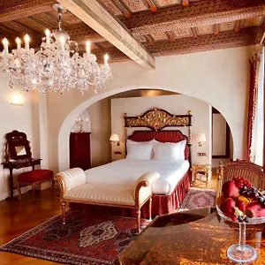 Otel Alchymist Castle
