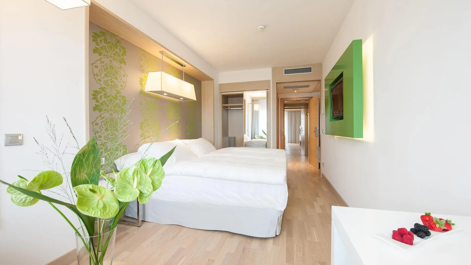 Occidental Praha Five Hotel Prague